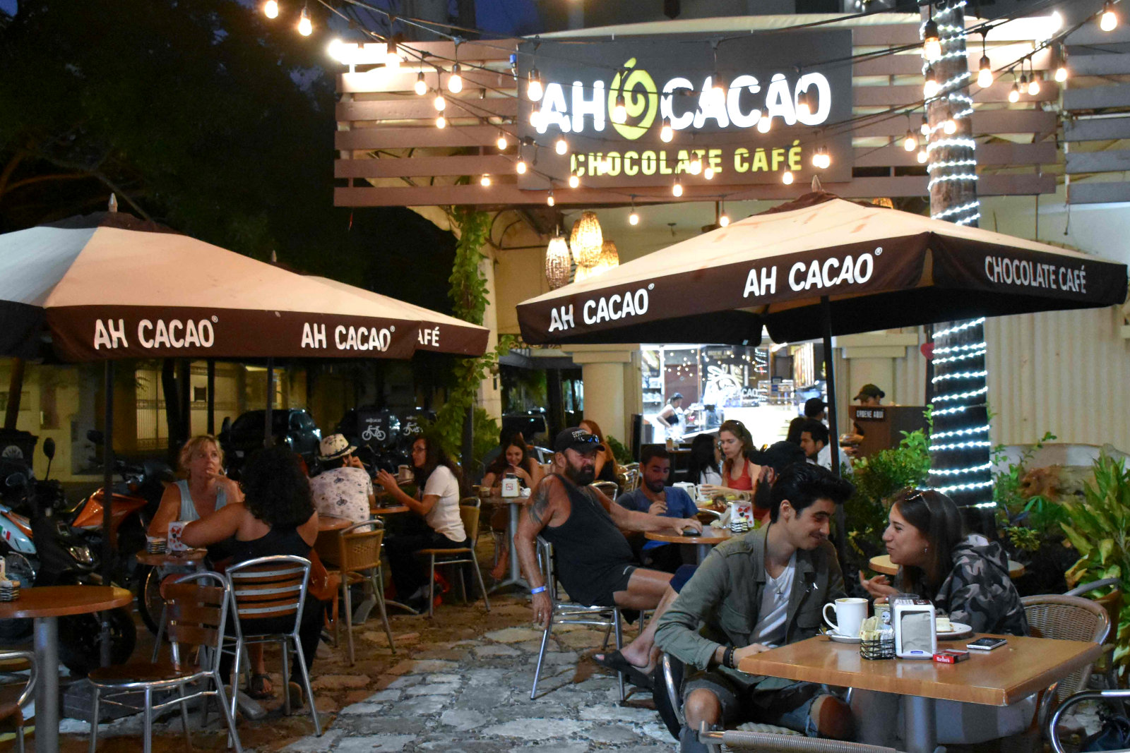 Ah Cacao Chocolate Café